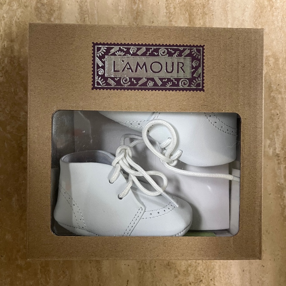 L'Amour White Kids Dress Shoes
